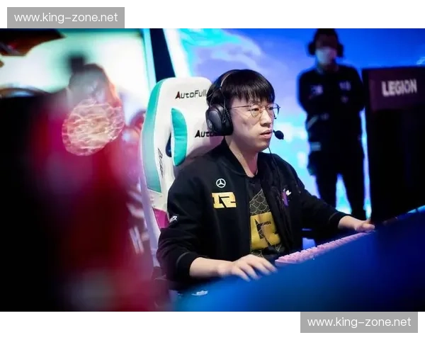 李元浩再掀英雄联盟热潮从电竞少年到巅峰选手的传奇之路 李元浩再掀英雄联盟热潮从电竞少年到巅峰选手的传奇之路